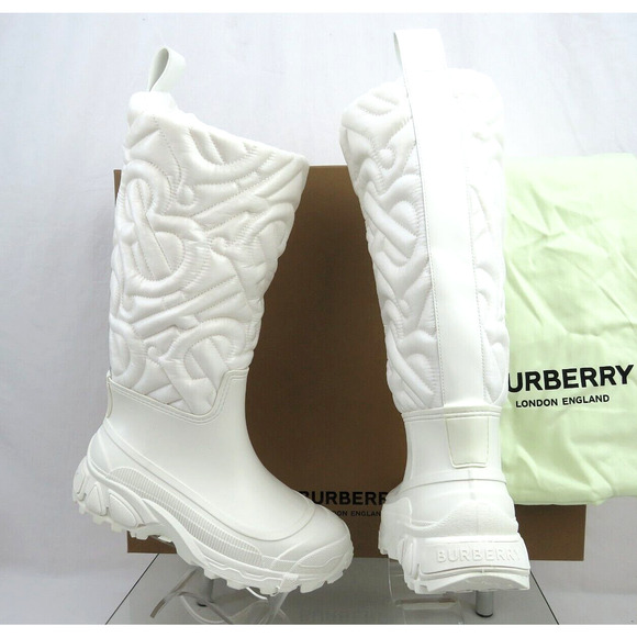 $1190 BURBERRY ROTHERFIELD WHITE RUBBER TB LOGO QUILTED SNOW RAIN BOOTS 40 - Picture 2 of 14